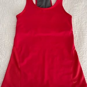 💜Women’s Nike Athletic tank top